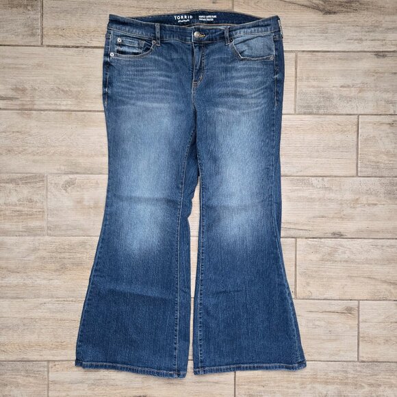 Torrid Perfect Super Flare Vintage Stretch Jeans Retro 70s Wide Ankle 18R - Picture 1 of 7